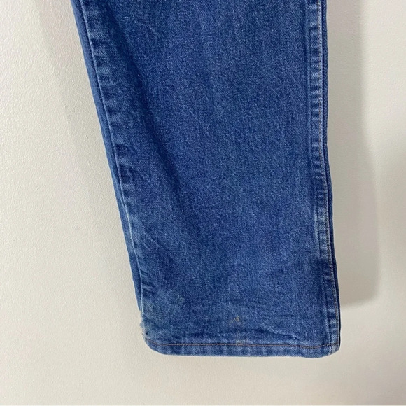 Wrangler Distressed Blue Jeans - Picture 4 of 10